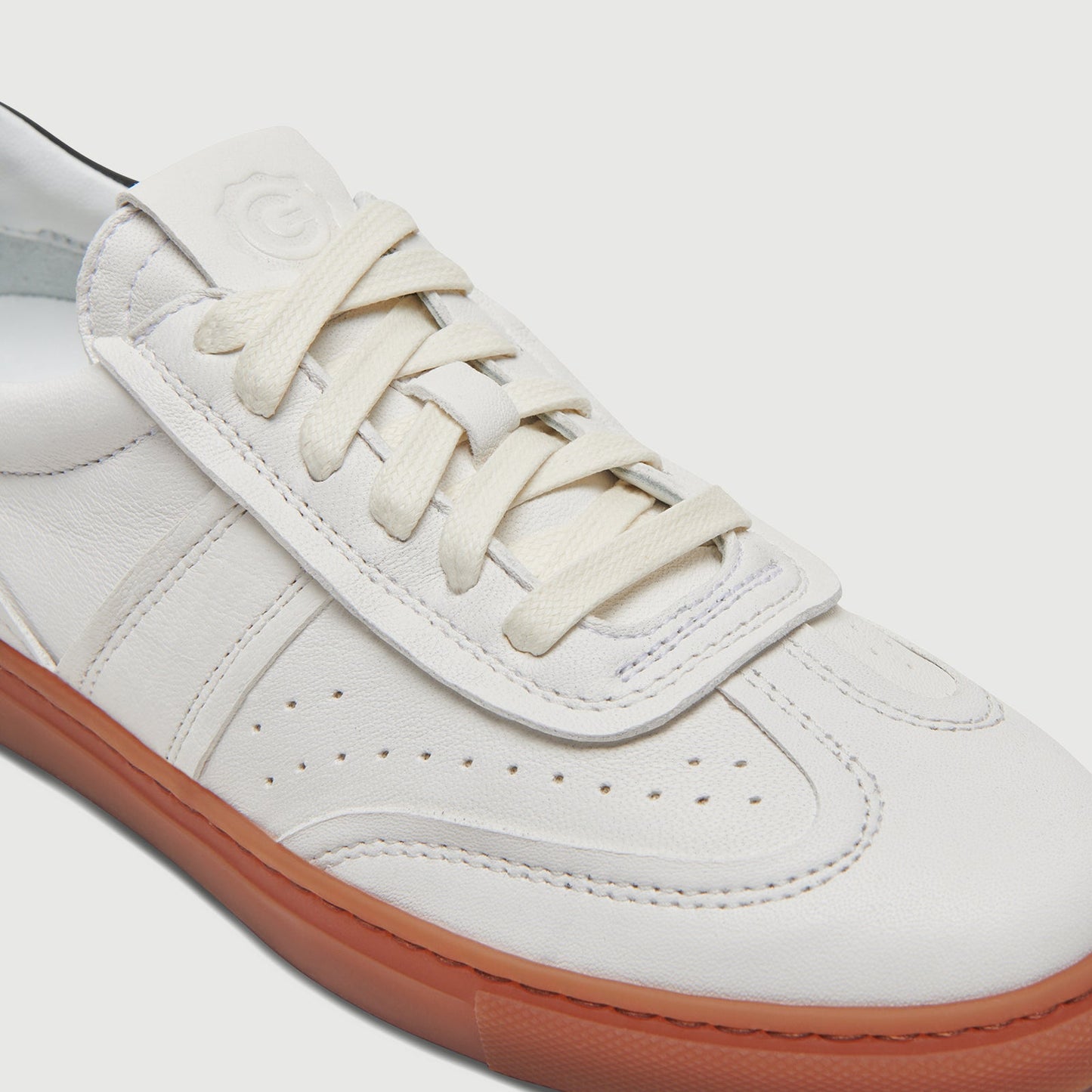 The Charlie - Blanco