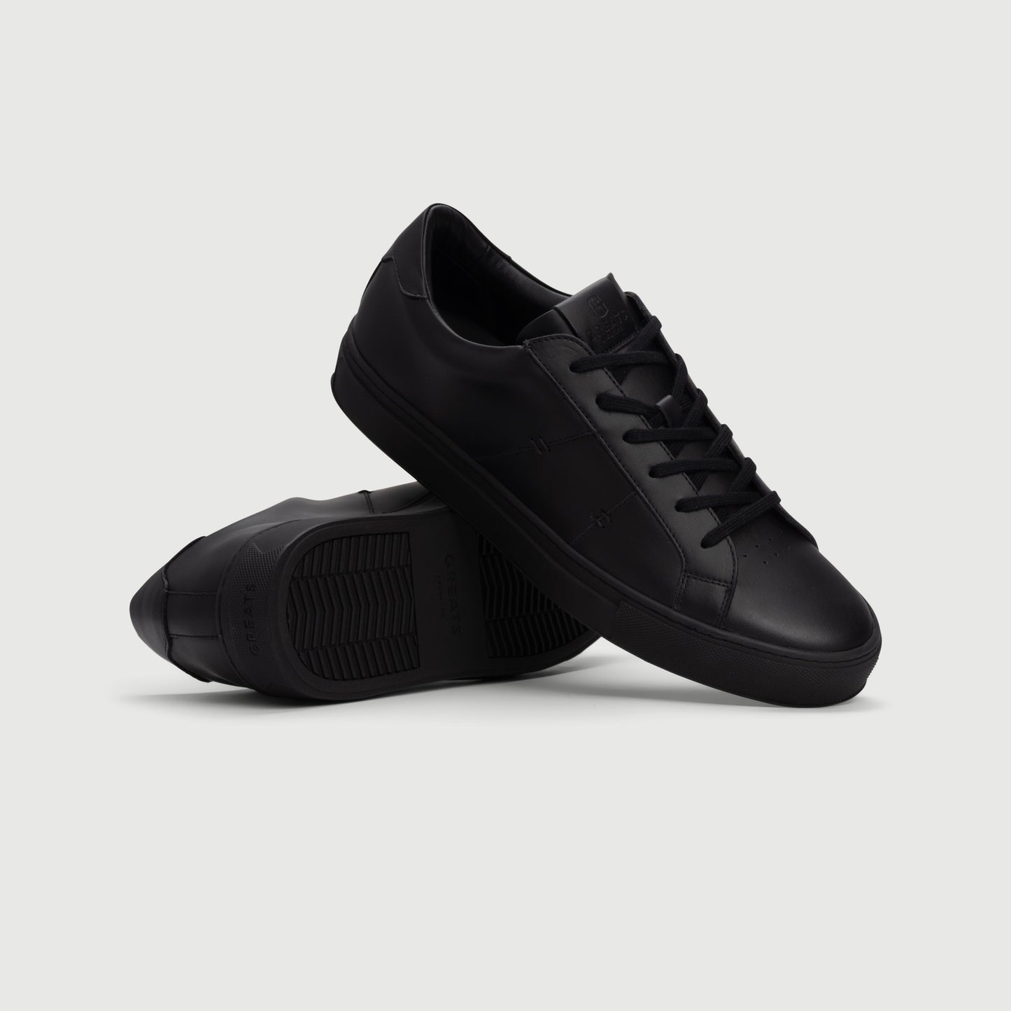 The Royale 2.0 - Triple Black